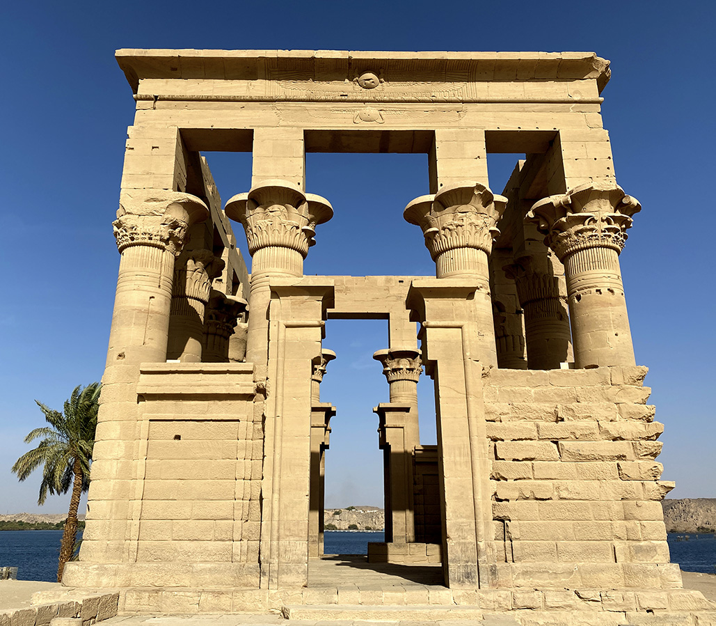 Hathor Temple.jpg